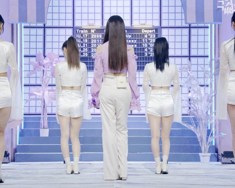 KPOP LILAC IU Fancam MusicBank