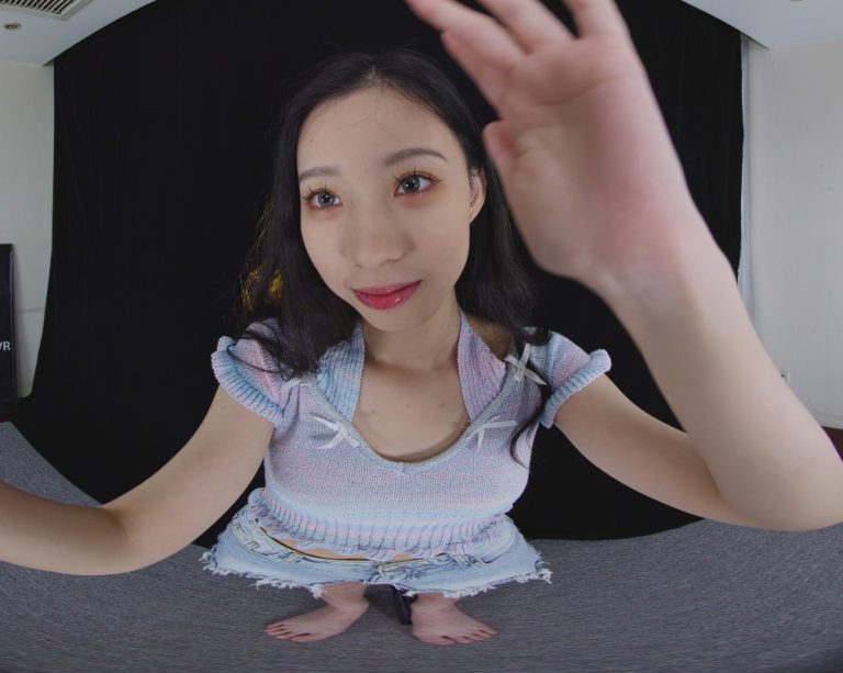 女大学生 Model GGbond Part 2 College Girl 8K 3D VR180 ASMR