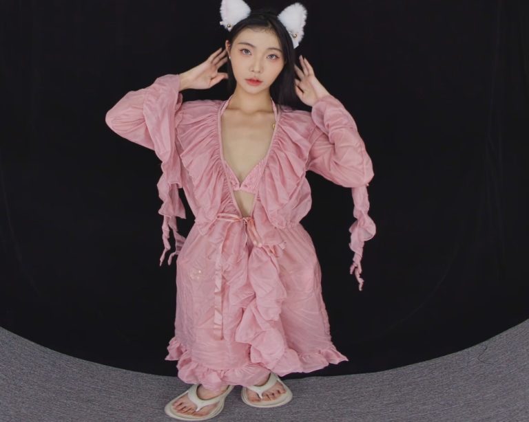 vr视频在线观看 粉色浴衣 Part 2 Pink bathrobe 8K 3D VR180 ASMR