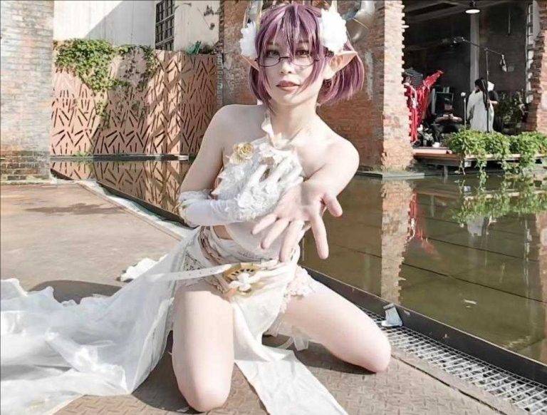 VR视频资源下载 龙姬