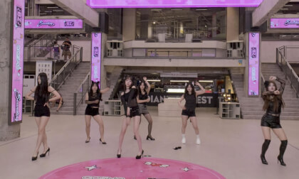 vr第一页在线 COSMO 05