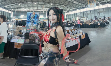 日本VR电影下载 庆典上的模特们